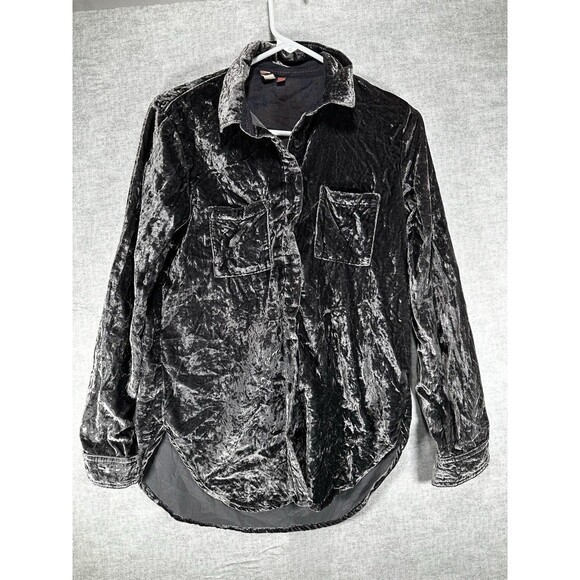 Anthropologie Tops - Anthropologie Pilcro Crushed Velvet Femme Buttondown Shirt in Dark Gray XXS